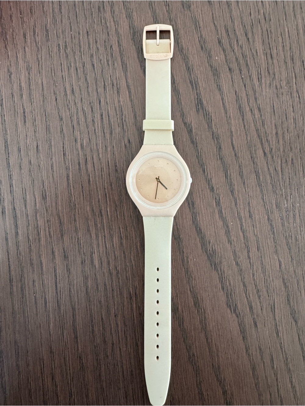 Swatch Skin Ivory Beige Minimalist Swiss Watch 34mm Vintage Y2K